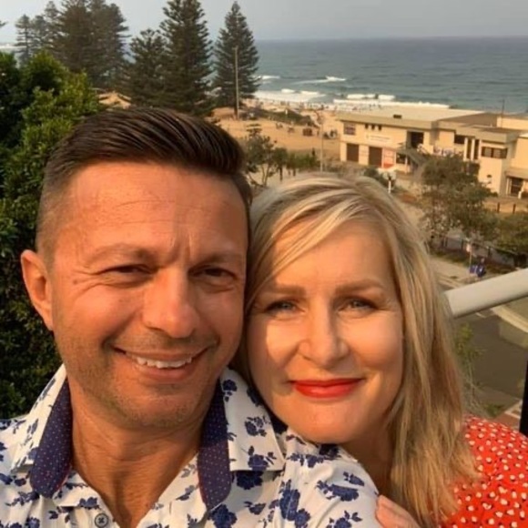 Meet your Posher, Jacki - Picture 1 of 1